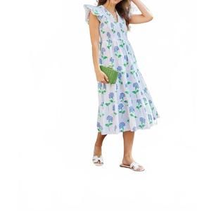 NEW SAIL TO SABLE hydrangea block print v-neck smocked dress in hydrangea